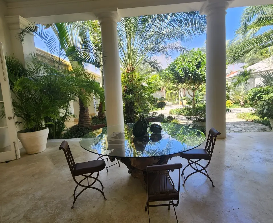 ID , Corales, Seven Bedroom House For Sale in Punta Cana Resort & Club, Dominican Republic ()