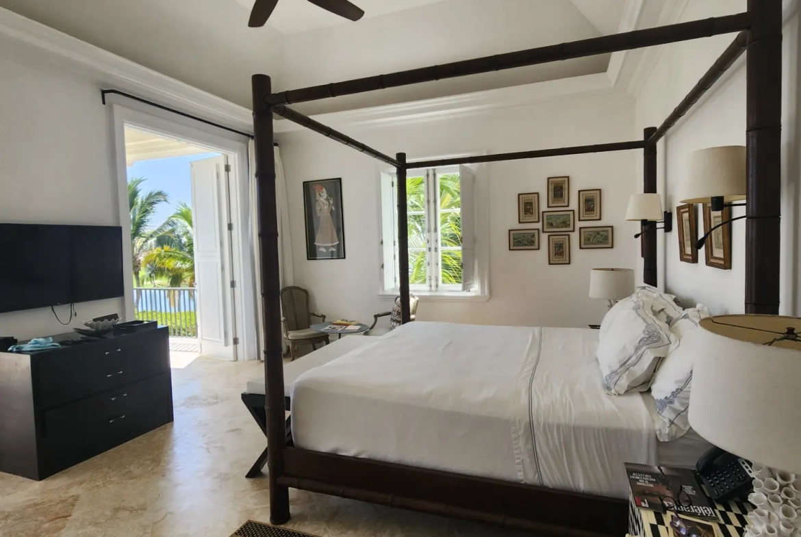 ID , Corales, Seven Bedroom House For Sale in Punta Cana Resort & Club, Dominican Republic ()