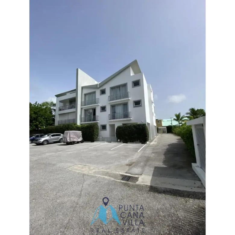 , Condo meublé de deux chambres à vendre à Punta Cana Village ()