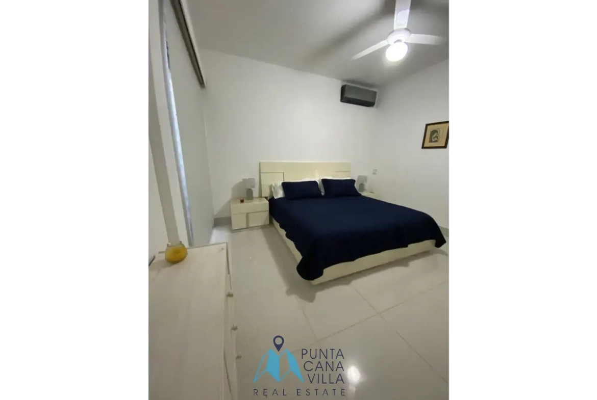 Condo meublé de deux chambres à vendre à Punta Cana Village