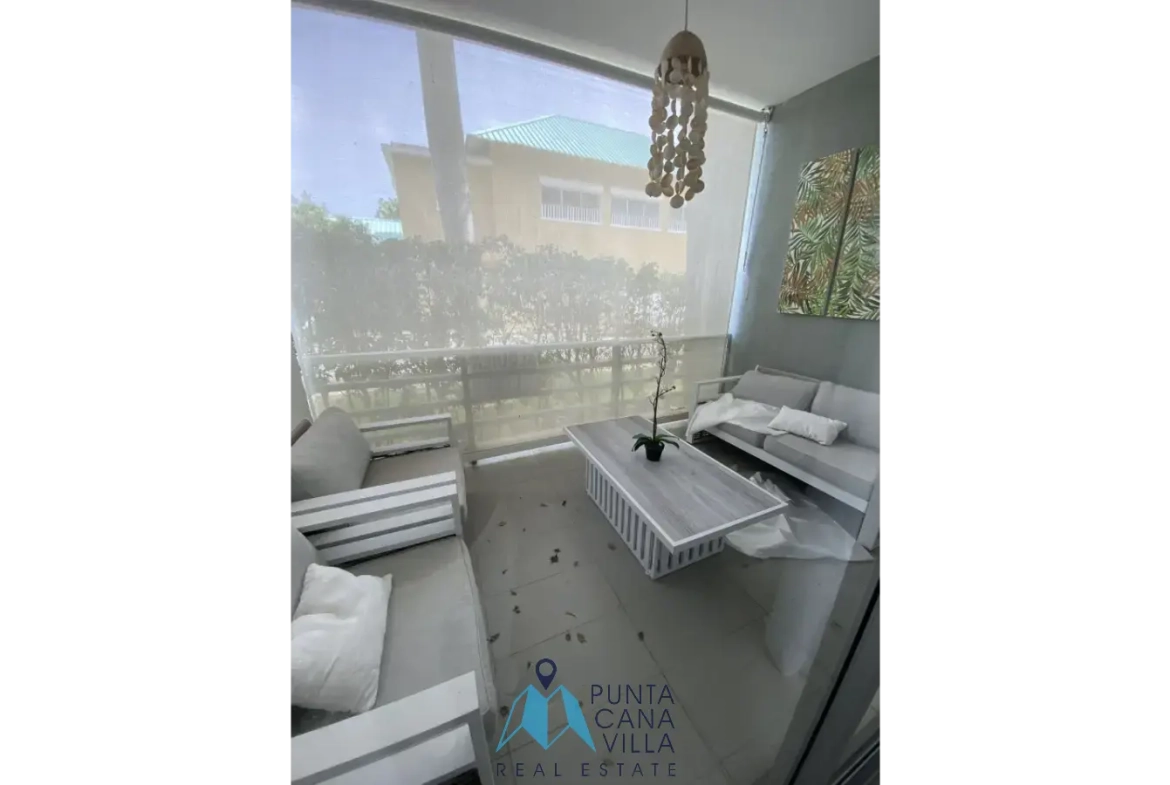 Condo meublé de deux chambres à vendre à Punta Cana Village