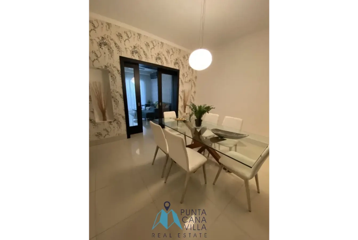 Condo meublé de deux chambres à vendre à Punta Cana Village