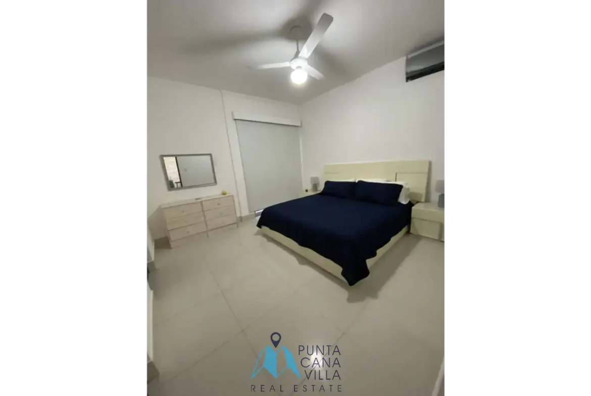 Condo meublé de deux chambres à vendre à Punta Cana Village