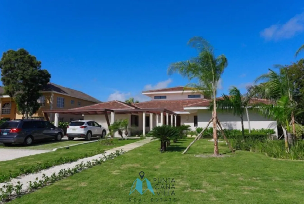 Punta Cana, Maison meublée de quatre chambres à vendre à Tortuga Bay