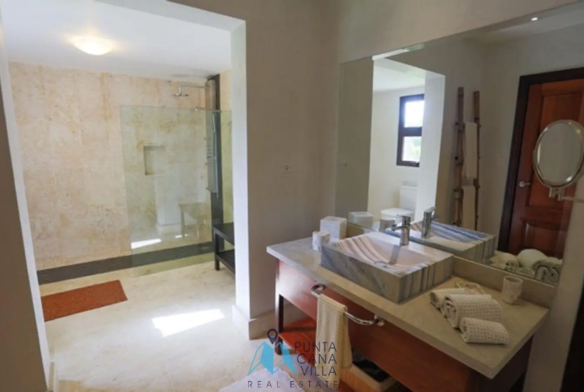 Punta Cana, Maison meublée de quatre chambres à vendre à Tortuga Bay
