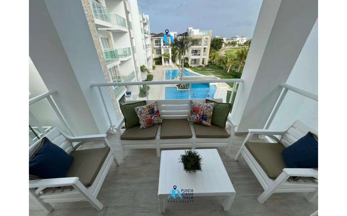 Cana Bay One bedroom apartment for sale in Bavaro Punta Cana () Cana Bay One bedroom apartment for sale in Bavaro Punta Cana ()