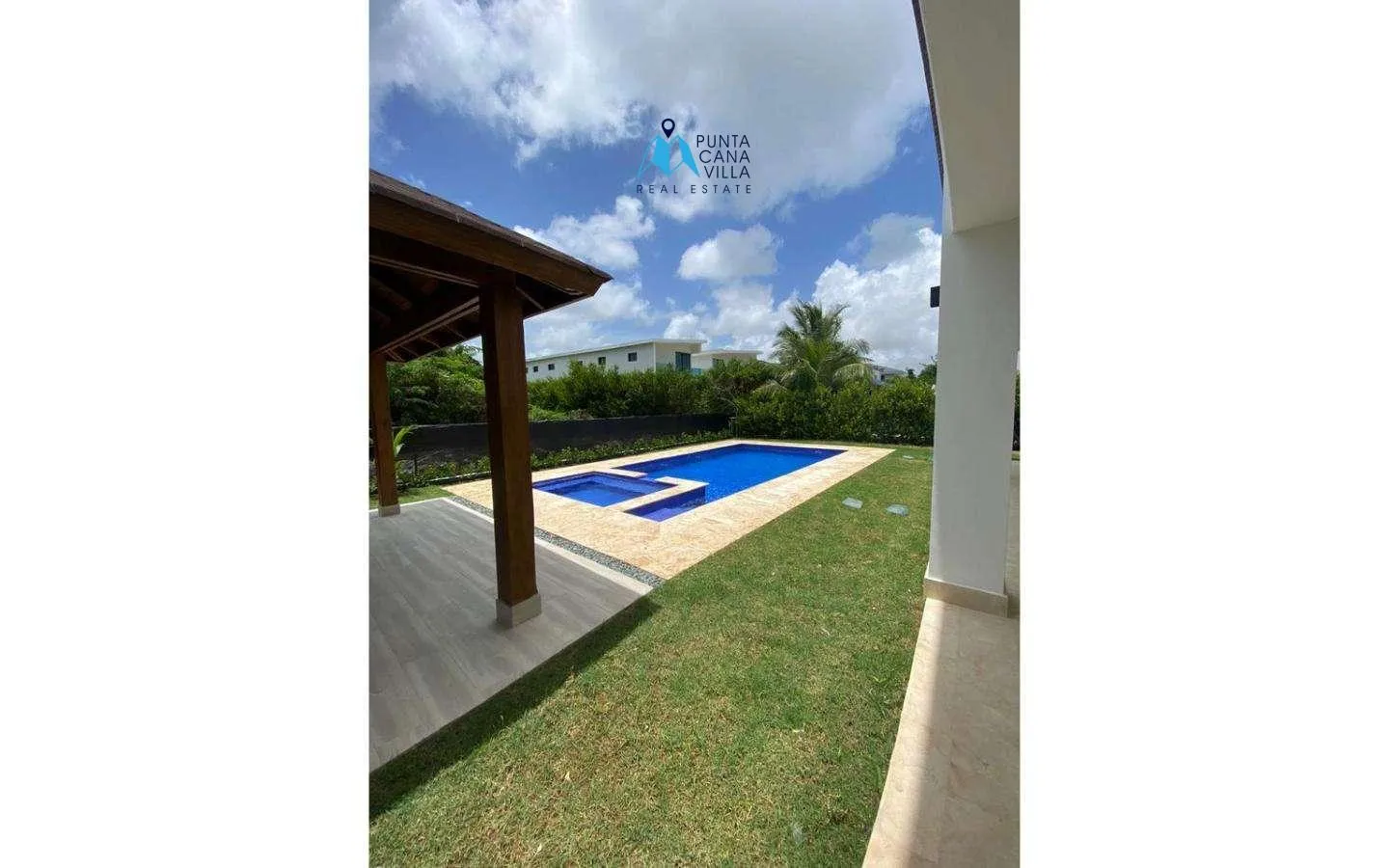 West Village, Villa de cuatro habitaciones en venta en Punta Cana Village