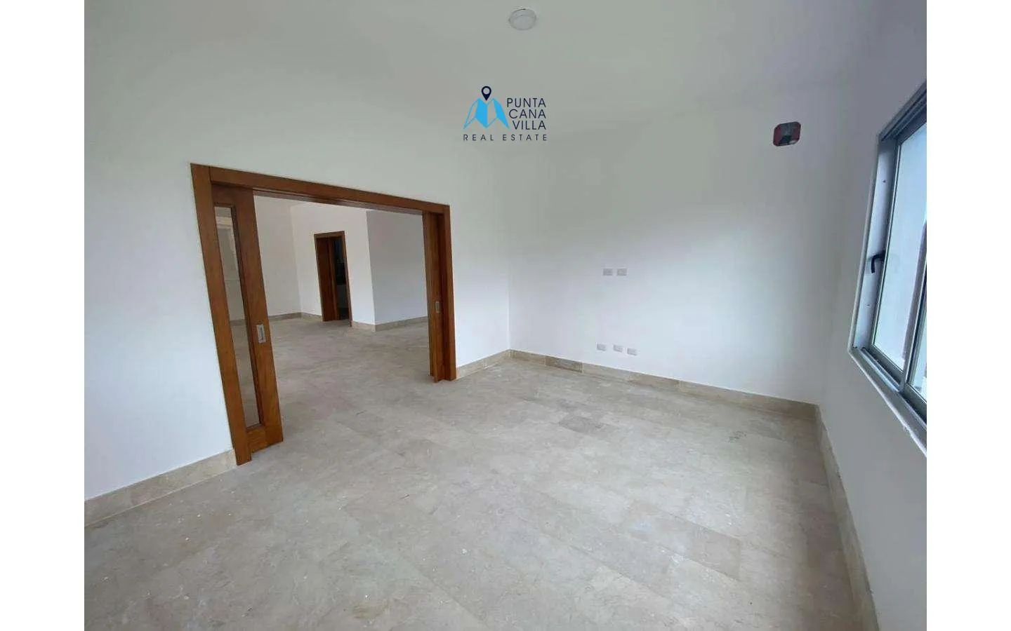West Village, Villa de cuatro habitaciones en venta en Punta Cana Village