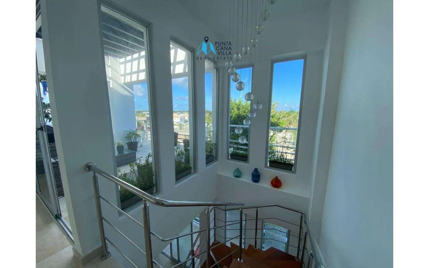 Three bedroom furnished penthouse for sale in Punta Cana Village () Three bedroom furnished penthouse for sale in Punta Cana Village ()