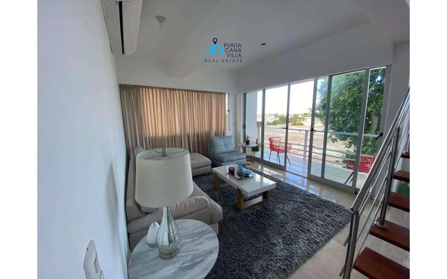 Three bedroom furnished penthouse for sale in Punta Cana Village () Three bedroom furnished penthouse for sale in Punta Cana Village ()