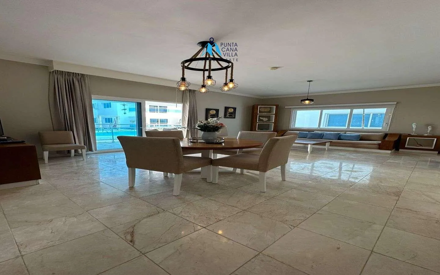 Playa de Lima, Apartamento de Dos Dormitorios en Venta en Los Corales