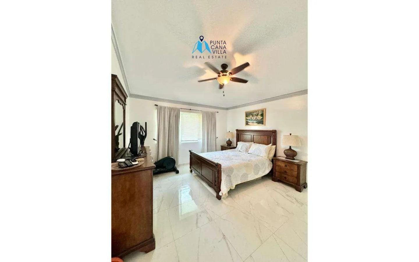 Cocotal, Villa de cuatro habitaciones en venta en Bávaro