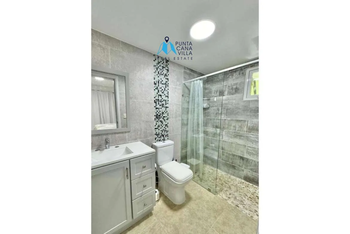 Cocotal Four Bedroom Villa For Sale In Bavaro ()