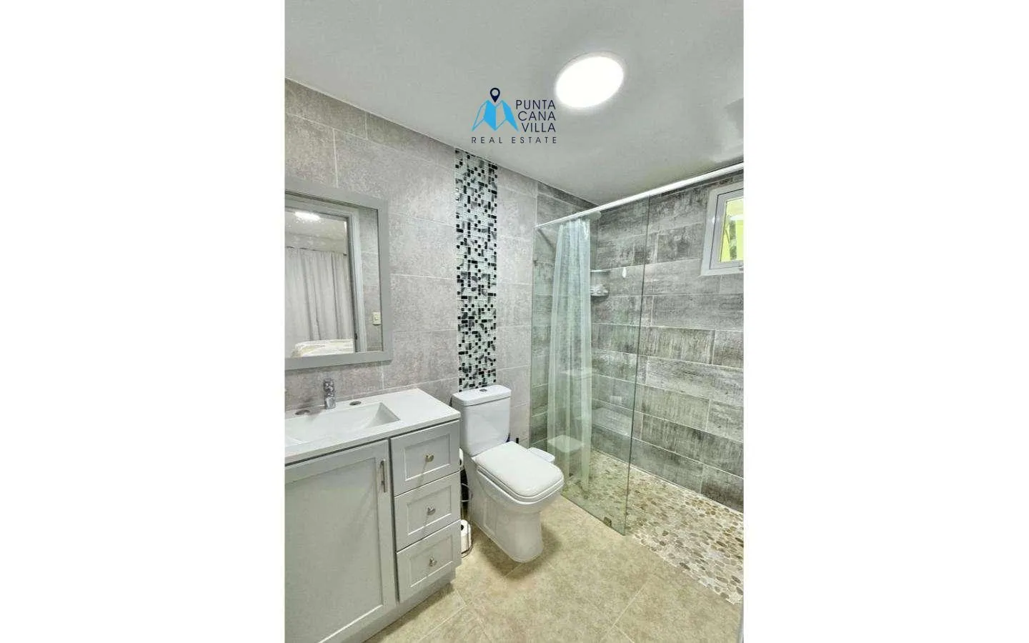 Cocotal, Villa de cuatro habitaciones en venta en Bávaro
