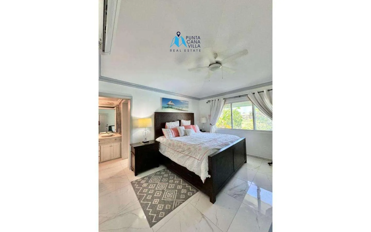 Cocotal, Villa de cuatro habitaciones en venta en Bávaro