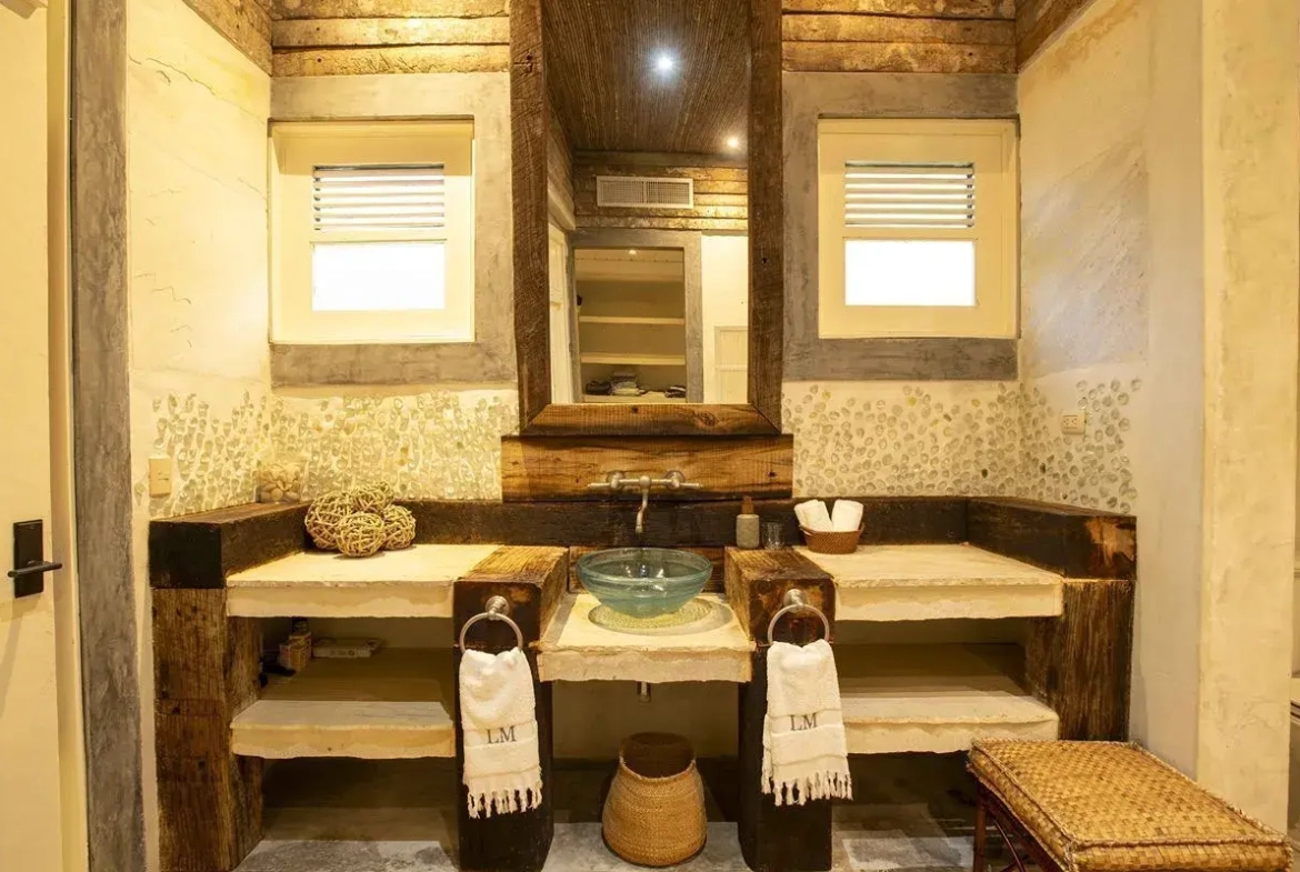 ID , Marina, Six Bedroom House For Sale In Punta Cana Resort And Club ()