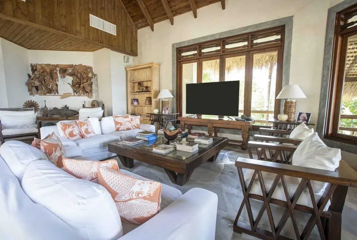 ID , Marina, Six Bedroom House For Sale In Punta Cana Resort And Club ()
