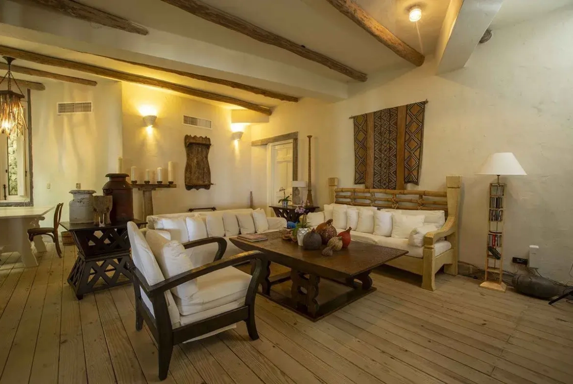 ID , Marina, Six Bedroom House For Sale In Punta Cana Resort And Club ()