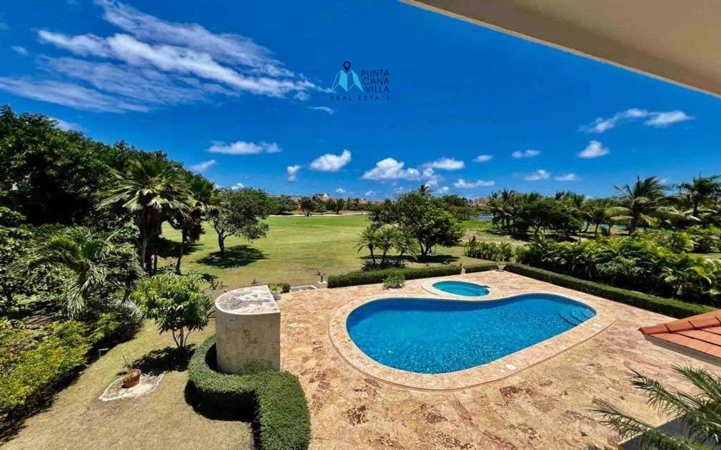 Cocotal, Villa de cuatro habitaciones en venta en Bávaro