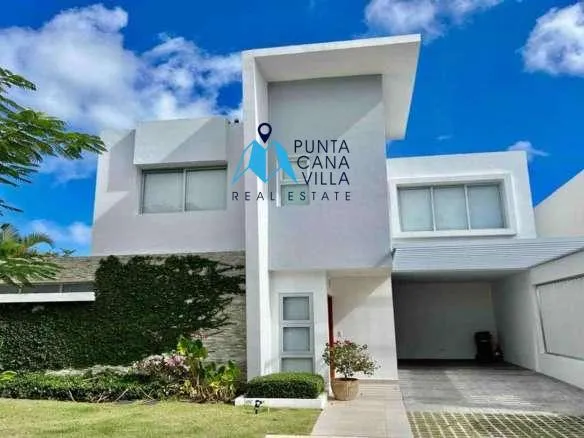 Bavaro Three bedroom villa for sale in Downtown Punta Cana ()