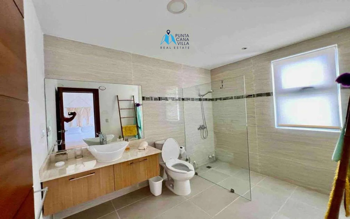 Bávaro, Villa de Tres Habitaciones En Venta En El Centro De Punta Cana