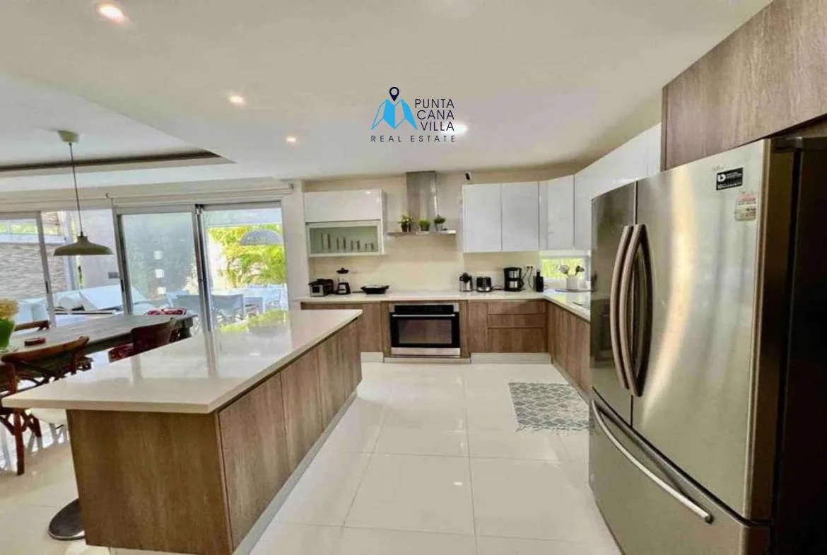 Bavaro Three bedroom villa for sale in Downtown Punta Cana ()