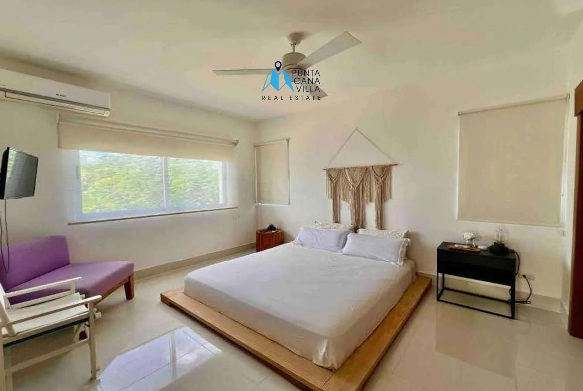 Bavaro Three bedroom villa for sale in Downtown Punta Cana ()