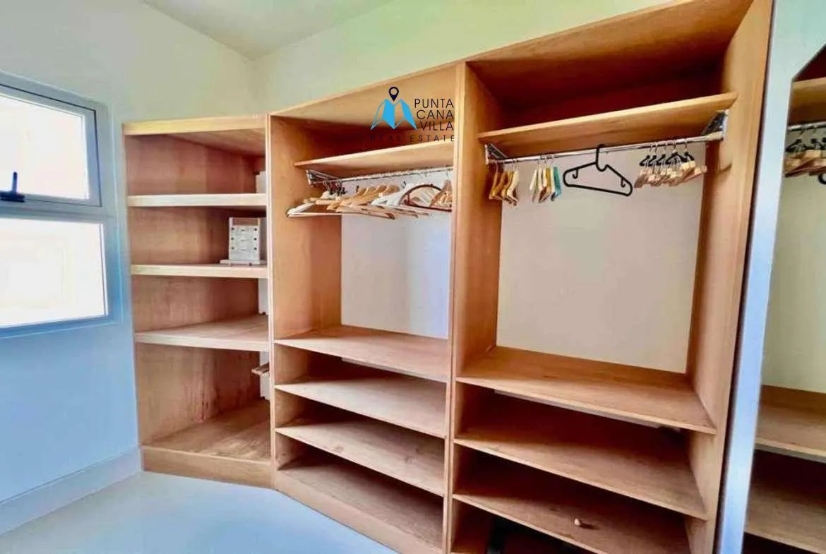 Bavaro Three bedroom villa for sale in Downtown Punta Cana ()