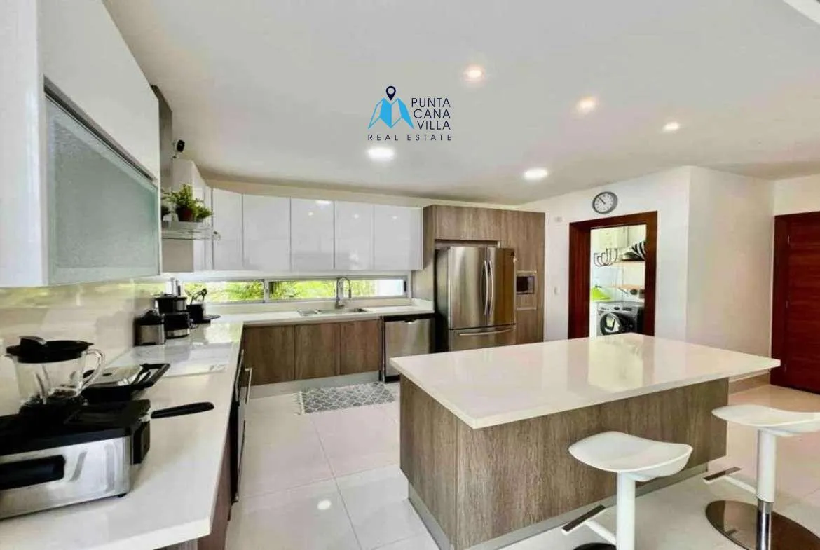 Bavaro Three bedroom villa for sale in Downtown Punta Cana ()