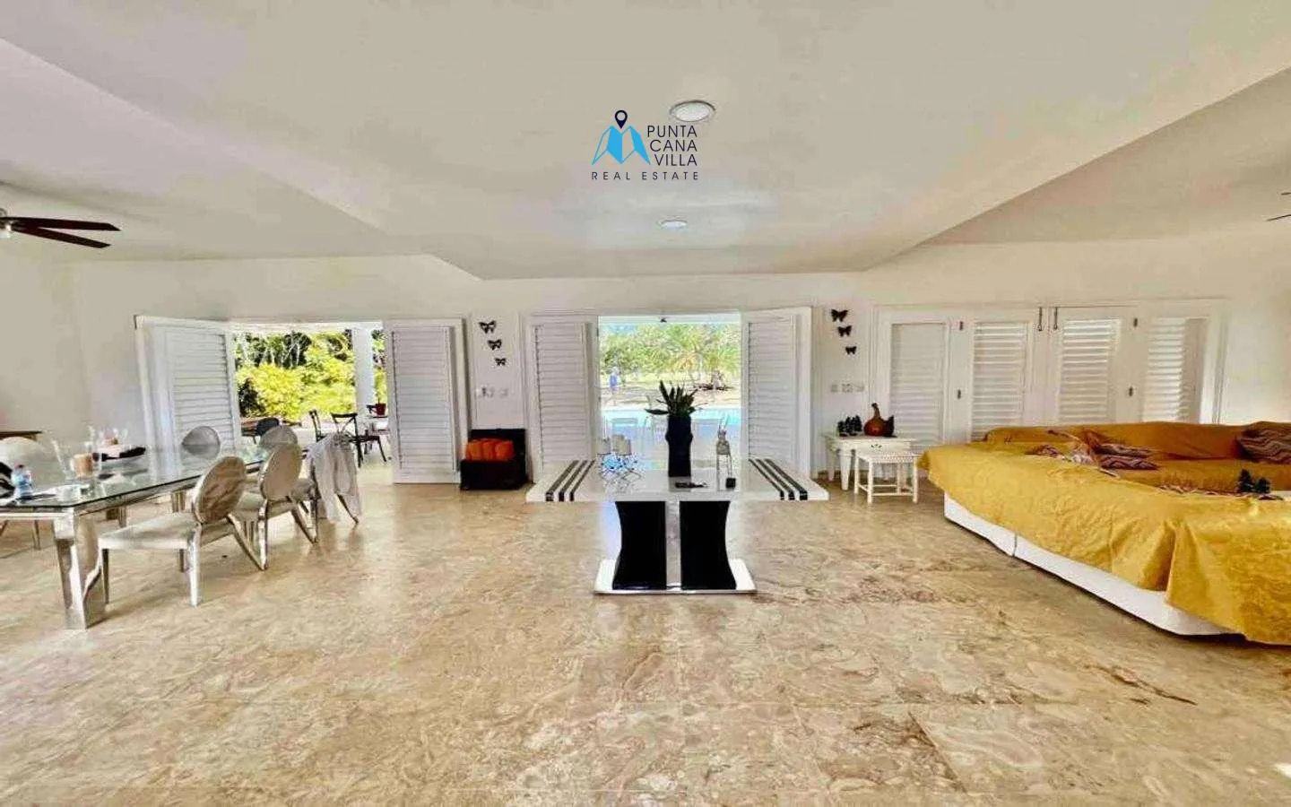 Furnished four bedroom Bavaro villa for sale in Cocotal ()