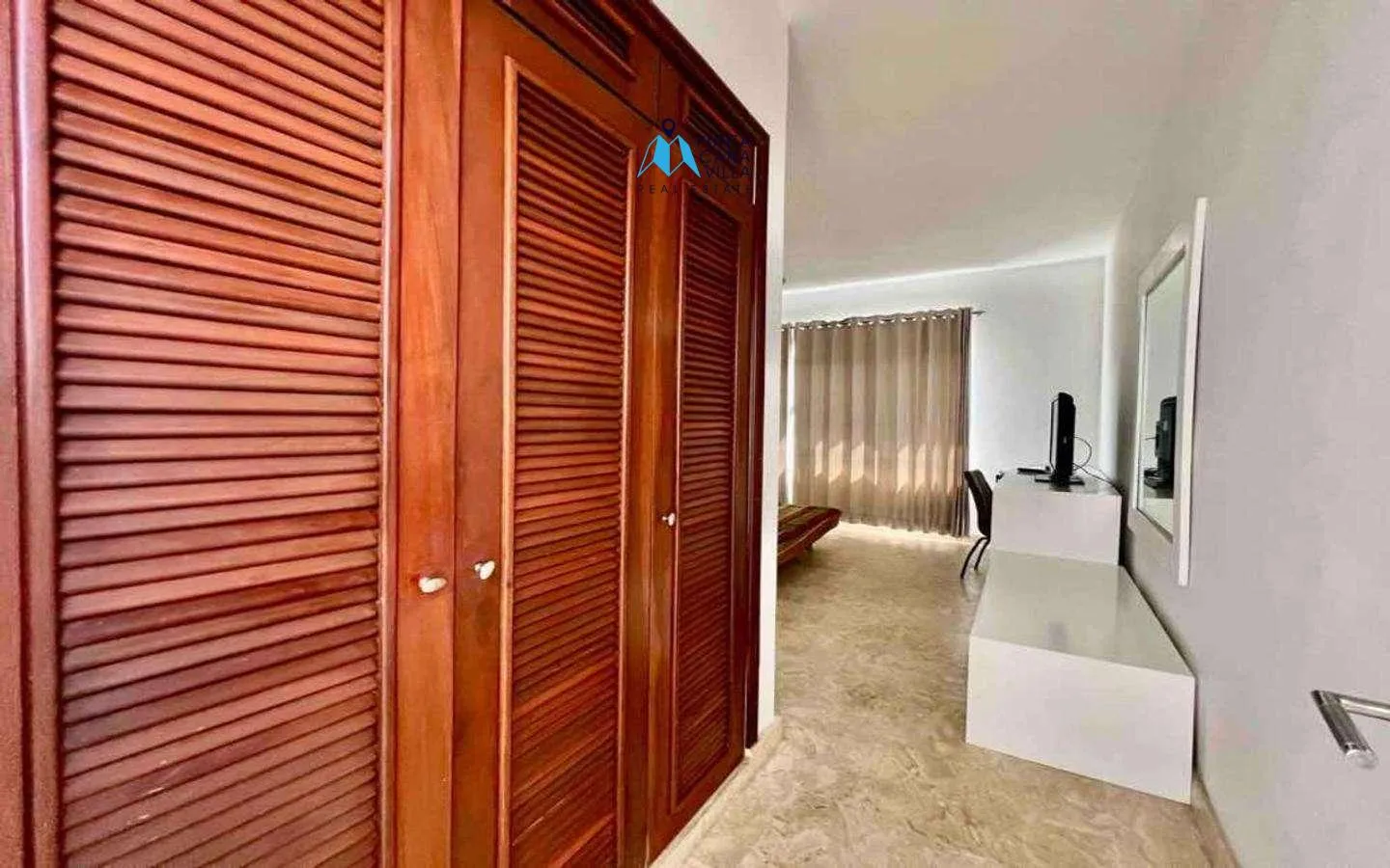 Furnished four bedroom Bavaro villa for sale in Cocotal ()