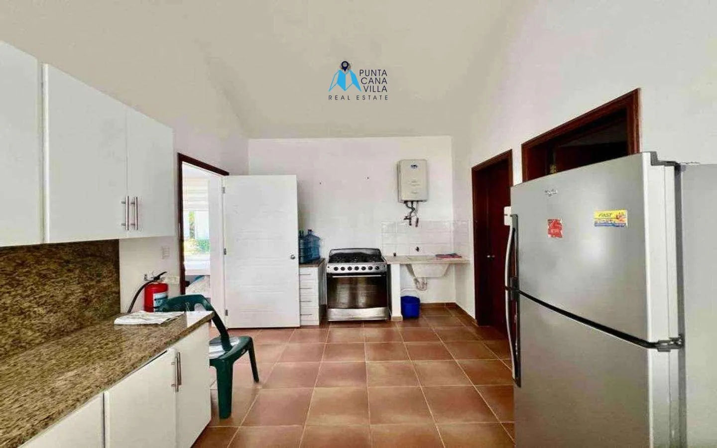 Furnished four bedroom Bavaro villa for sale in Cocotal ()