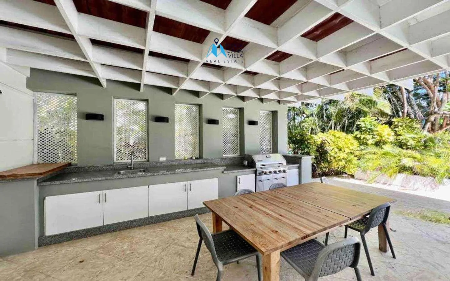 Furnished four bedroom Bavaro villa for sale in Cocotal ()