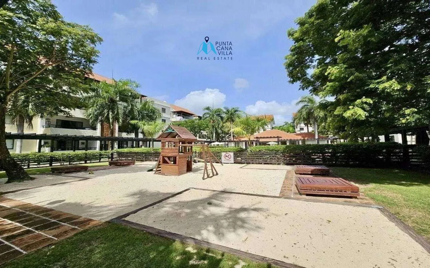 Terrazas del Mar, Apartamento de Dos Habitaciones en Venta en Punta Cana Village