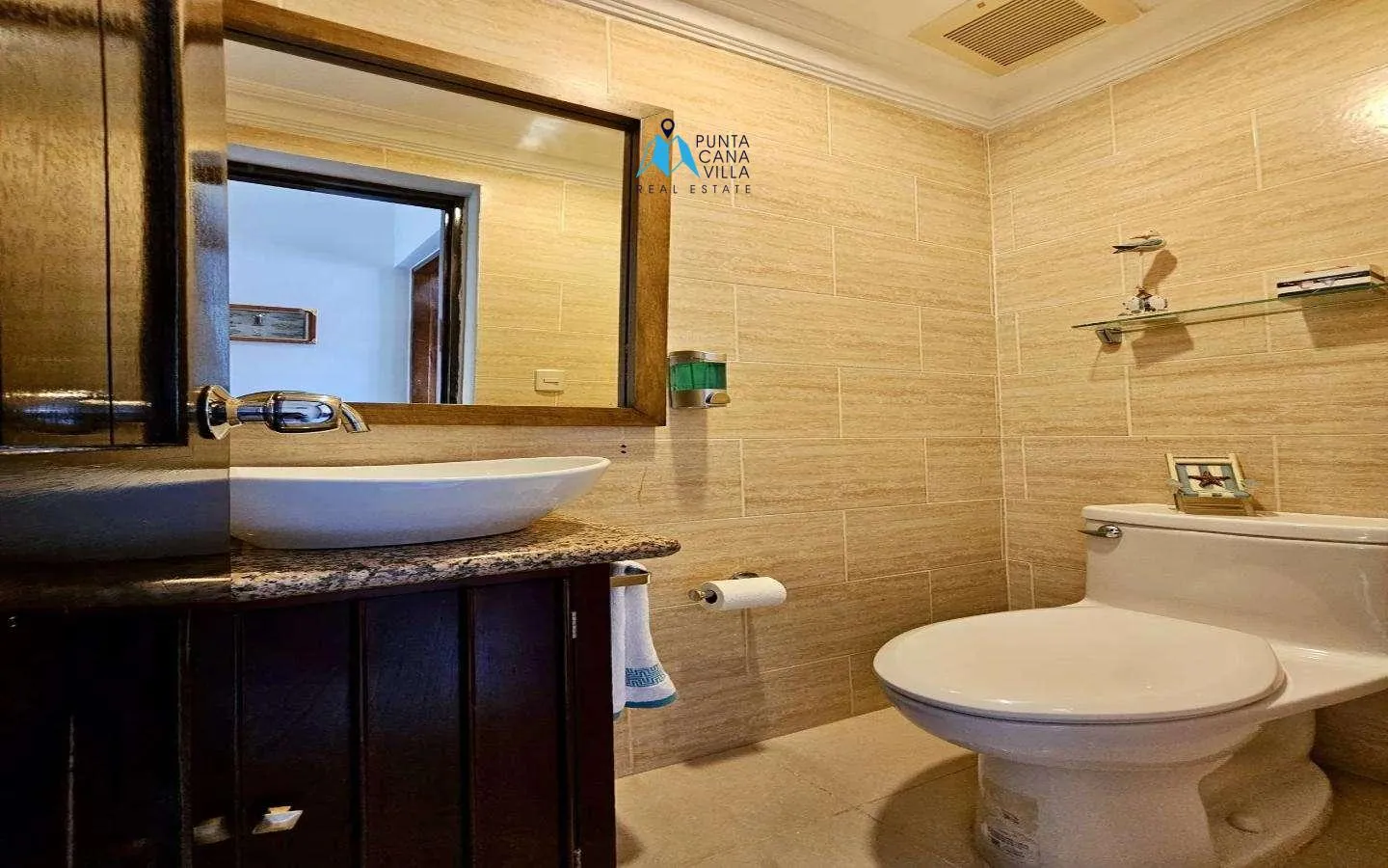 Punta Cana Village, Apartamento de dos habitaciones en venta en Terrazas del Mar