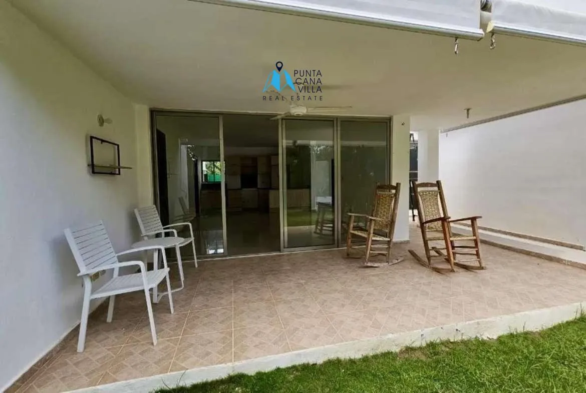 Charming three bedroom villa for sale in Punta Cana Village ()