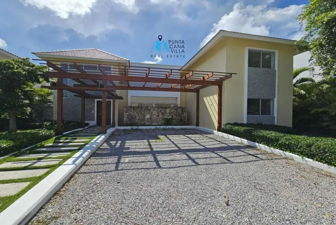 Villa Palmareca Four Bedroom Villa For Sale In Punta Cana Village ()