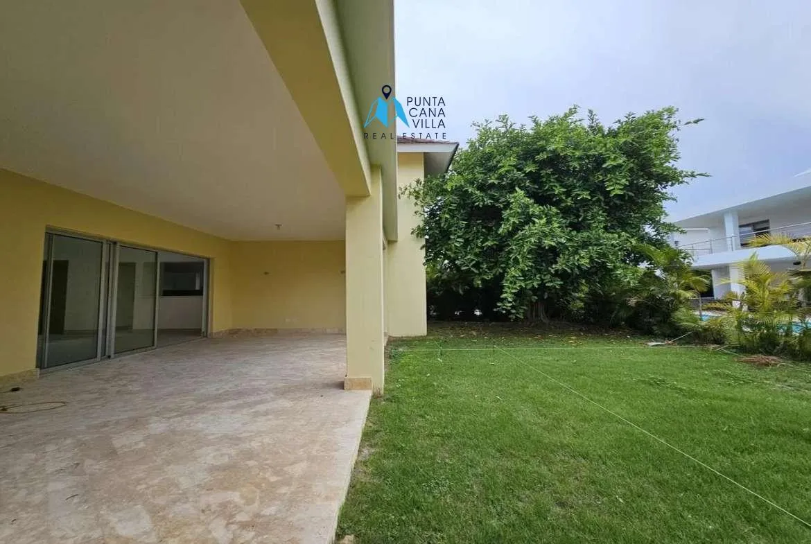 Villa Palmareca Four Bedroom Villa For Sale In Punta Cana Village ()