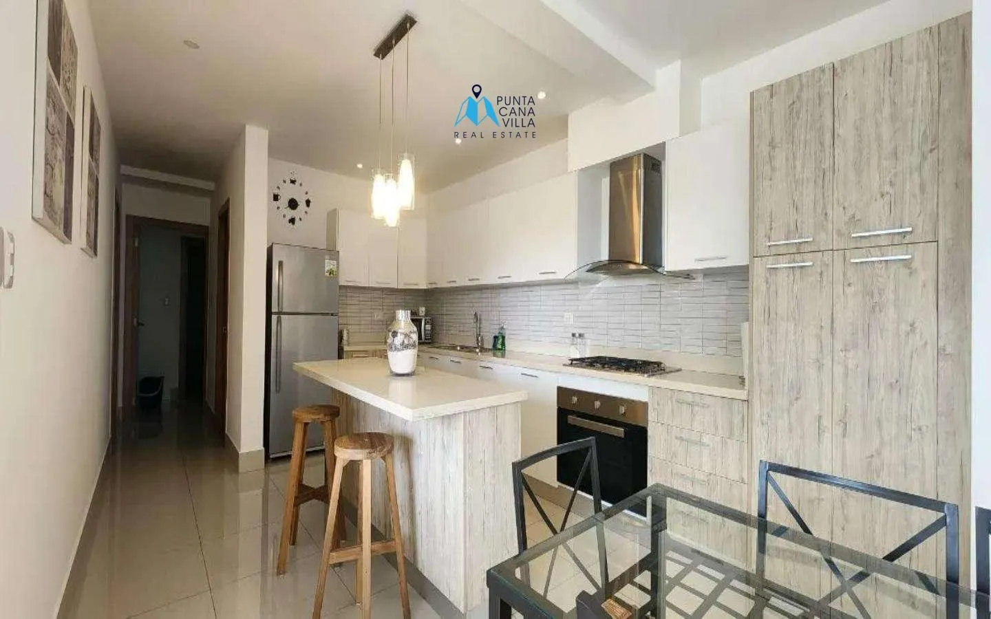 Furnished two bedroom apartment for sale in Punta Cana Village () Furnished two bedroom apartment for sale in Punta Cana Village ()
