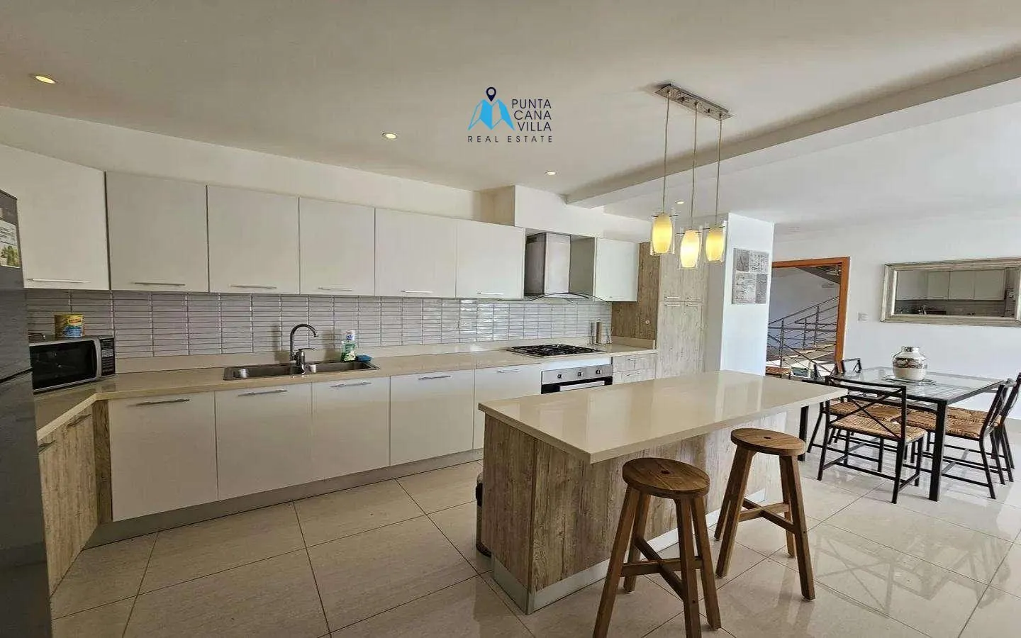 Furnished two bedroom apartment for sale in Punta Cana Village () Furnished two bedroom apartment for sale in Punta Cana Village ()
