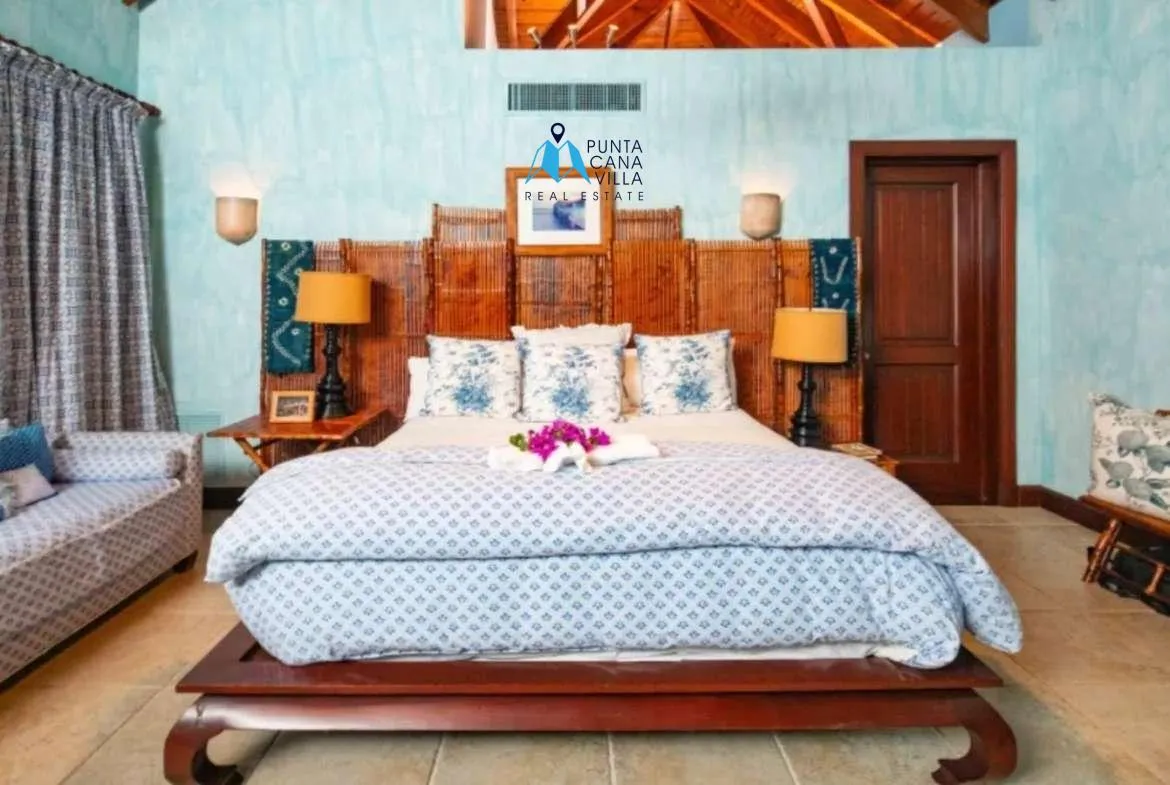 Arrecife Five bedroom villa for sale in Punta Cana Resort and Club ()