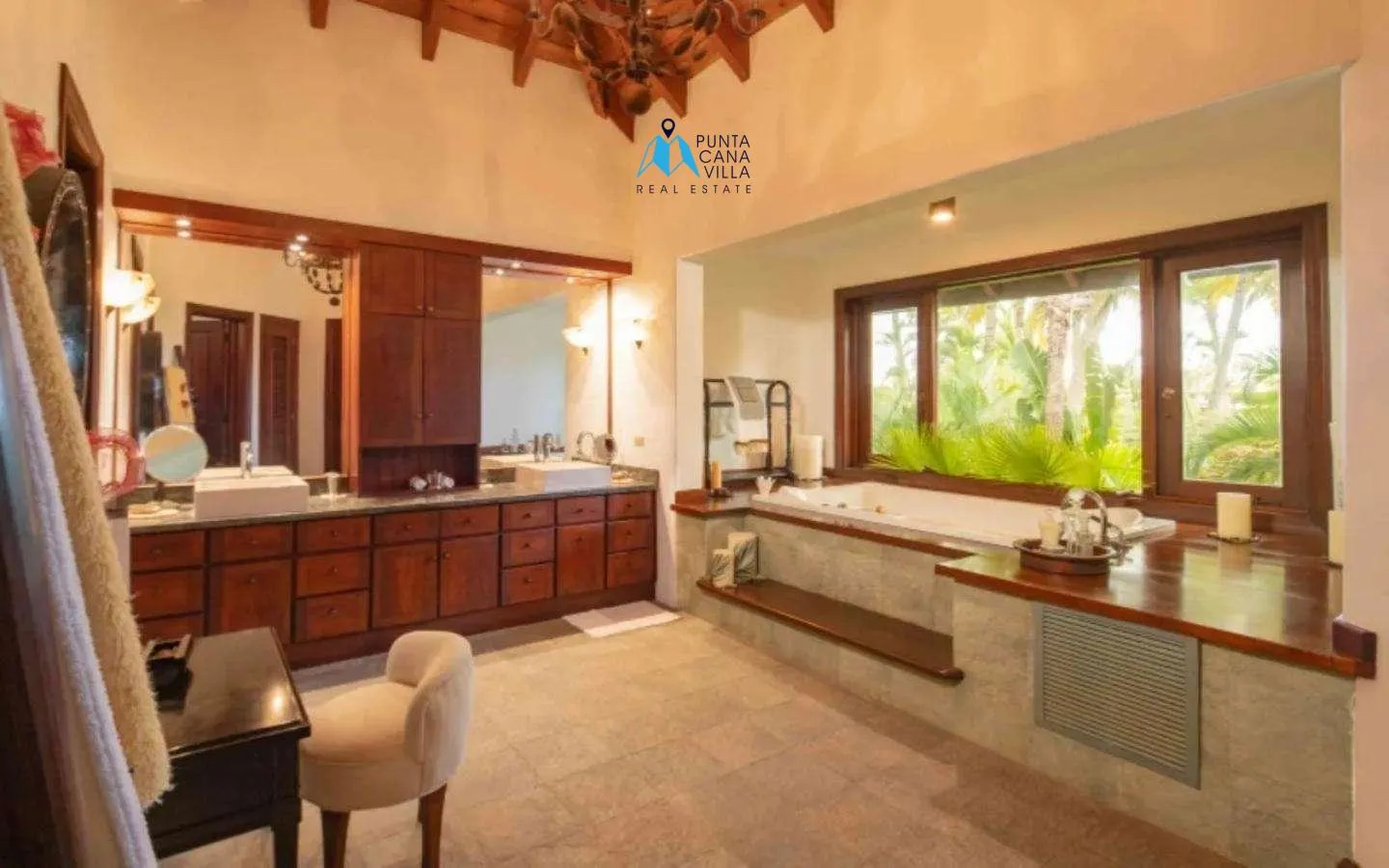 Arrecife, Villa de Cinco Habitaciones en Venta en Puntacana Resort & Club