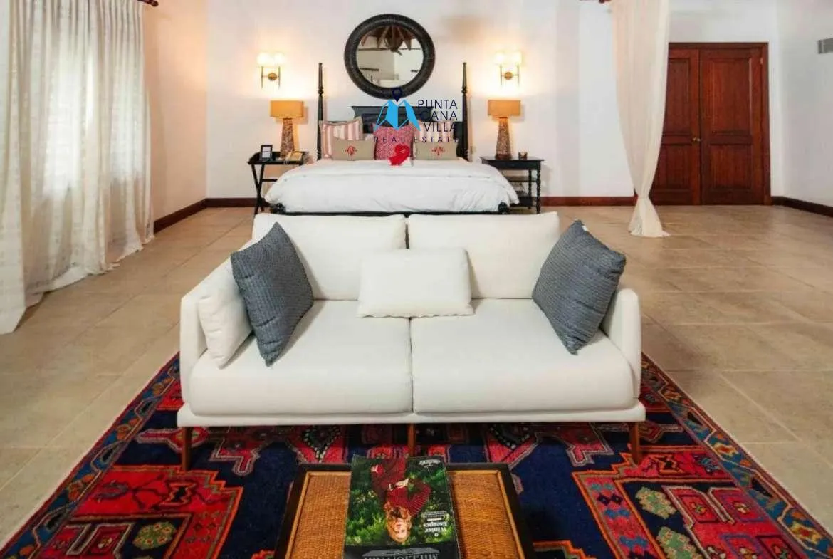 Arrecife Five bedroom villa for sale in Punta Cana Resort and Club ()
