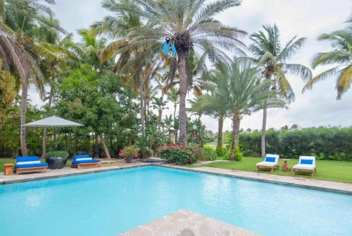 Arrecife Five bedroom villa for sale in Punta Cana Resort and Club ()