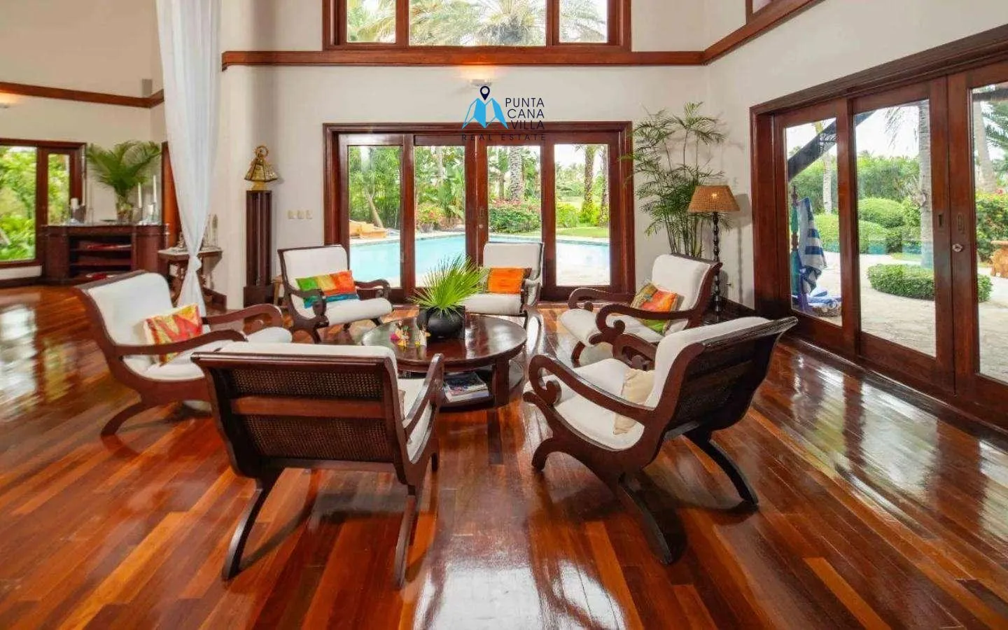 Arrecife, Villa de Cinco Habitaciones en Venta en Puntacana Resort & Club