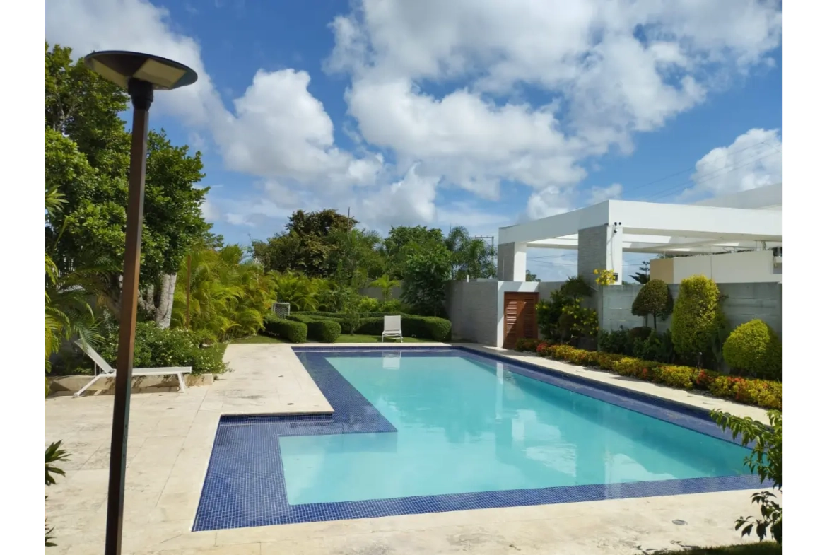 ID , Luxurious Two Bedroom Villa for sale in Bavaro, Punta Cana with Garden ()