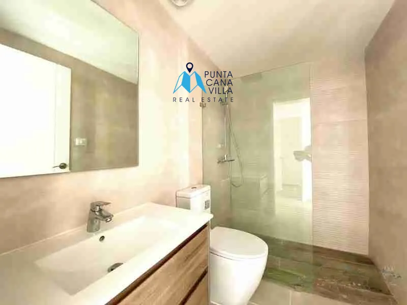 Caribbean Lake Cocotal: Espacioso Apartamento de 3 Dormitorios en Venta en Punta Cana con Acabados de Alta Gama