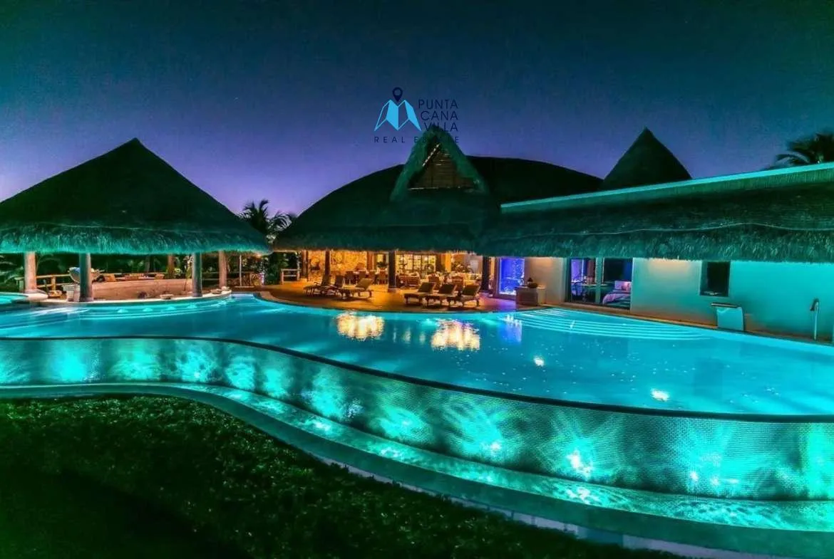 Serena Five bedroom ocean view villa for sale in Punta Cana Resort and Club ()