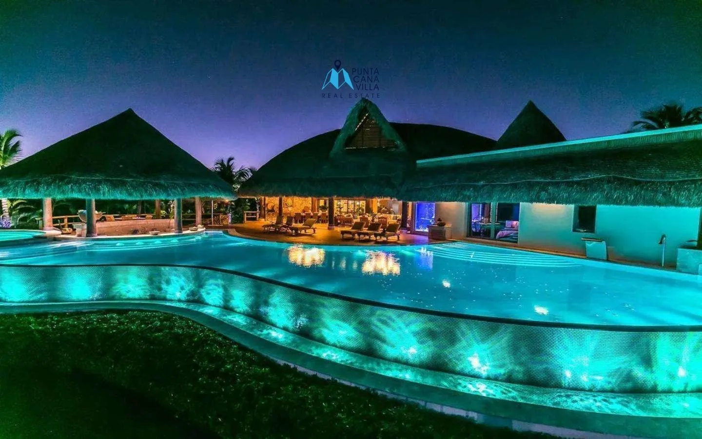 Serena: Villa de cinco habitaciones con vistas al mar en venta en Puntacana Resort and Club