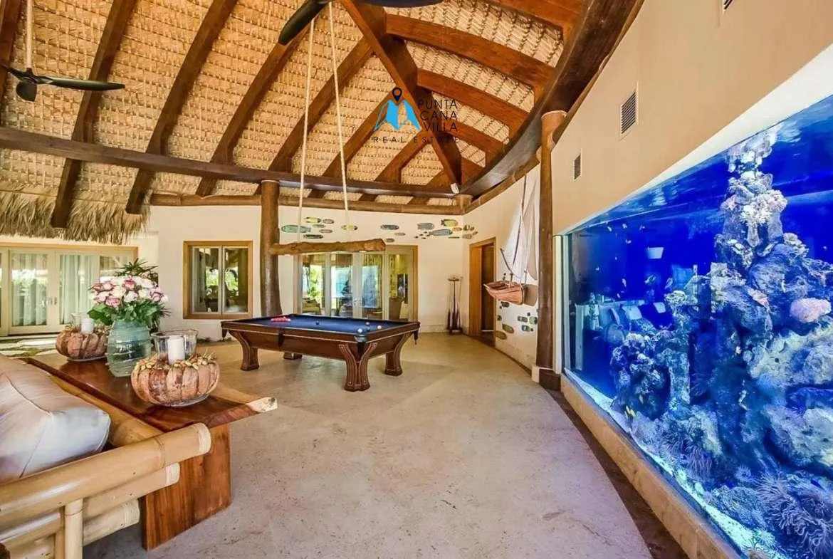 Serena Five bedroom ocean view villa for sale in Punta Cana Resort and Club ()